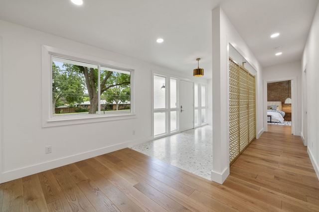 1503 E 15th ST, Georgetown, TX 78626