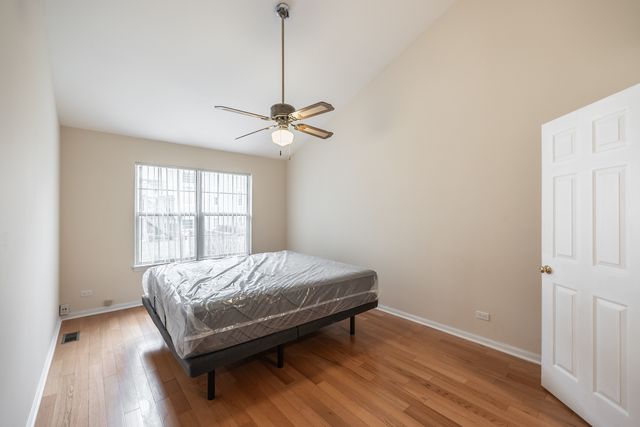 1179 Edington Court, Carol Stream, IL 60188