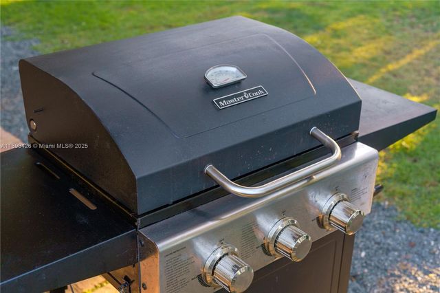 29880 SW 183rd Ct, Homestead, FL 33030