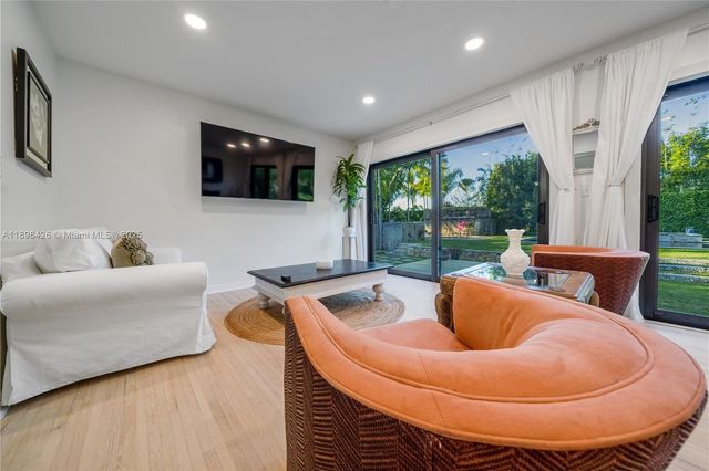 29880 SW 183rd Ct, Homestead, FL 33030