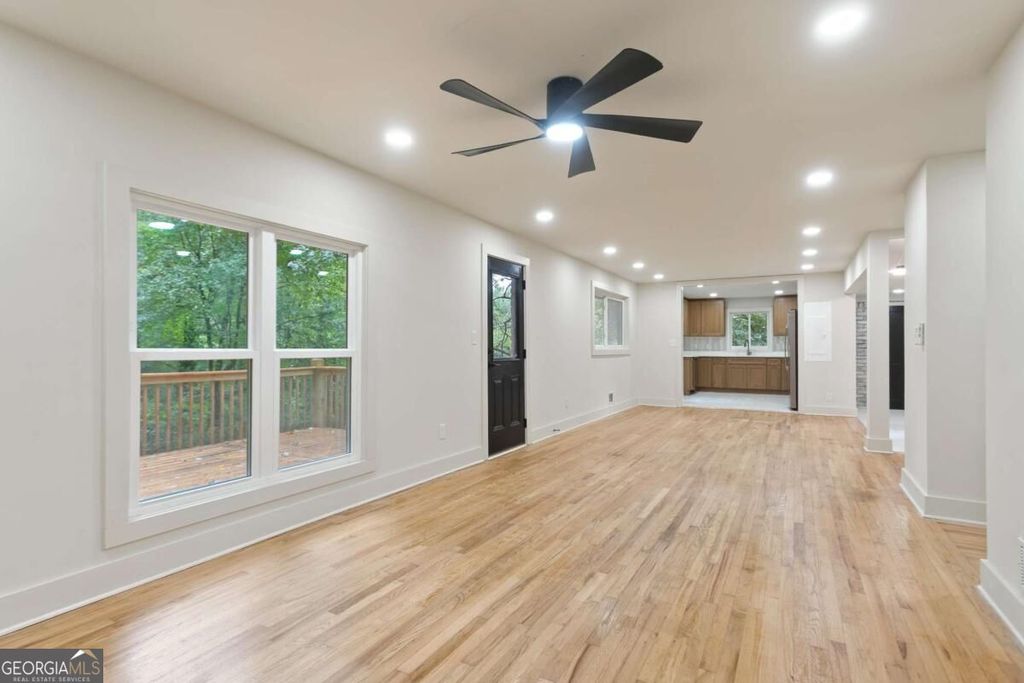 2363 Englewood Drive, East Point, GA 30344 — photo 4