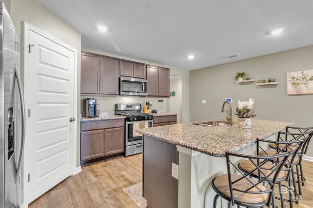 10948 War Emblem Avenue, Daphne, AL 36526