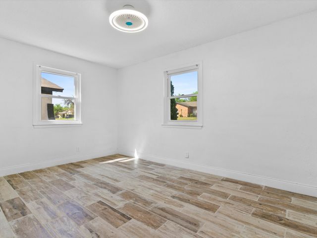 6620 Bernadine Drive, Watauga, TX 76148