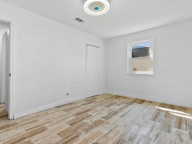 6620 Bernadine Drive, Watauga, TX 76148