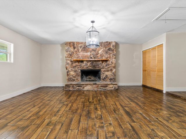 6620 Bernadine Drive, Watauga, TX 76148