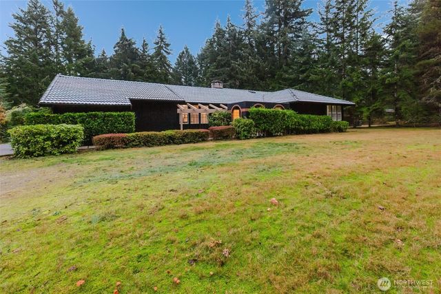 11255 Ridge Rim Trail SE, Port Orchard, WA 98367
