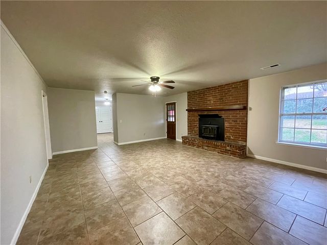 2200 Sandy Street, Springdale, AR 72762