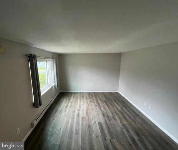 1105 WILLIAMSBURG RD, Lancaster, PA 17603