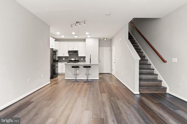 9541 CENTER ST, Manassas, VA 20110