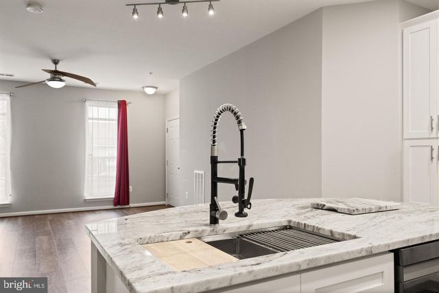 9541 CENTER ST, Manassas, VA 20110