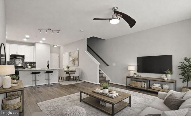 9541 CENTER ST, Manassas, VA 20110