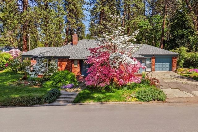 1803 S Arthur St, Spokane, WA 99203 property photo