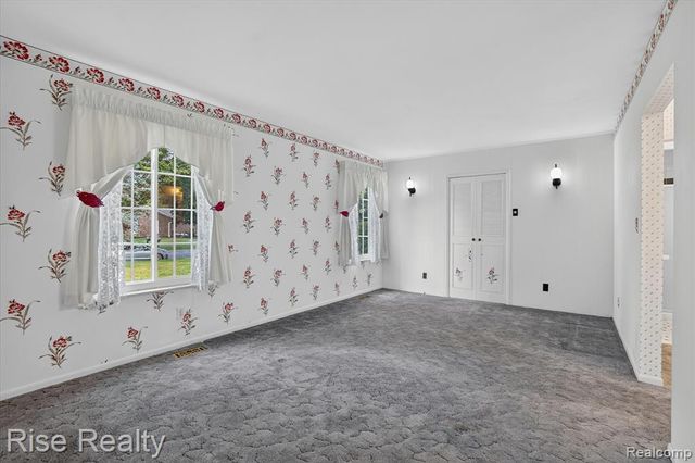 10376 Ataberry Drive, Clio, MI 48420