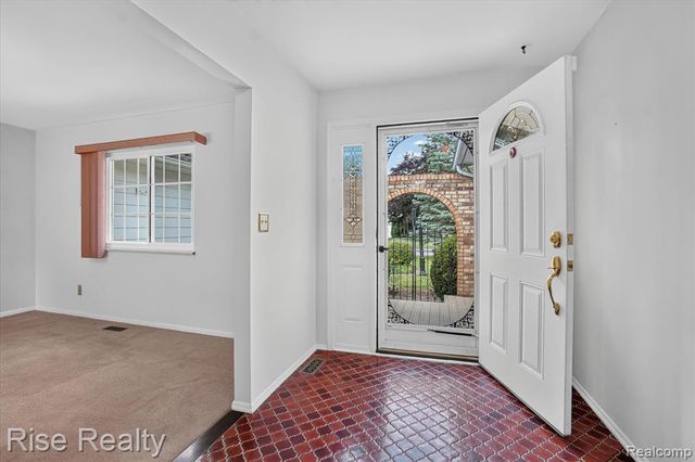 10376 Ataberry Drive, Clio, MI 48420