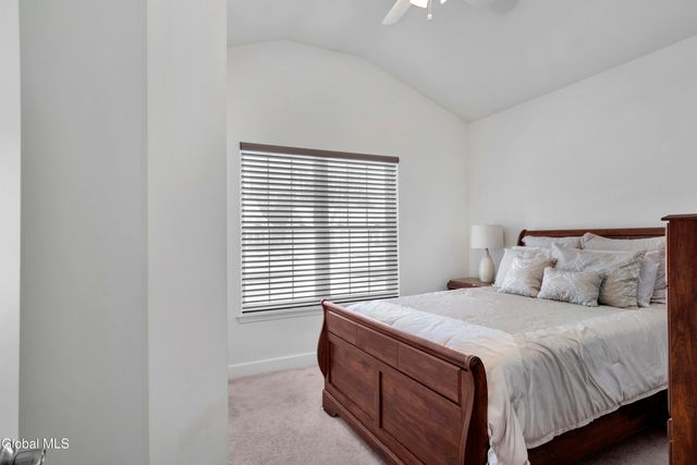 9 Linden Park Drive, Halfmoon, NY 12065