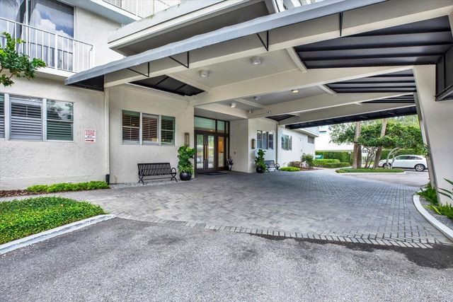 2611 BAYSHORE BOULEVARD 304, Tampa, FL 33629