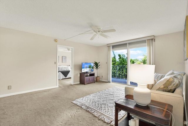 2611 BAYSHORE BOULEVARD 304, Tampa, FL 33629