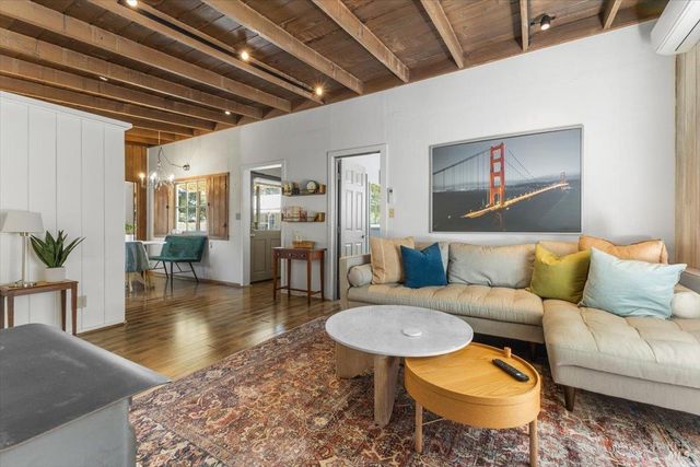 5647 Highway 128 Hwy, Geyserville, CA 95441