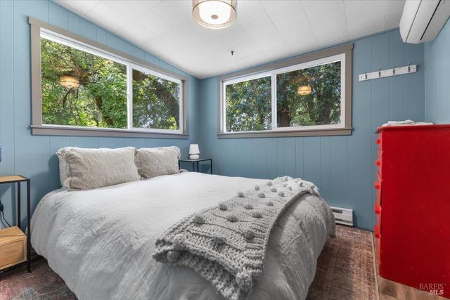 5647 Highway 128 Hwy, Geyserville, CA 95441