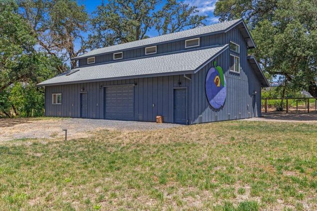 5647 Highway 128 Hwy, Geyserville, CA 95441