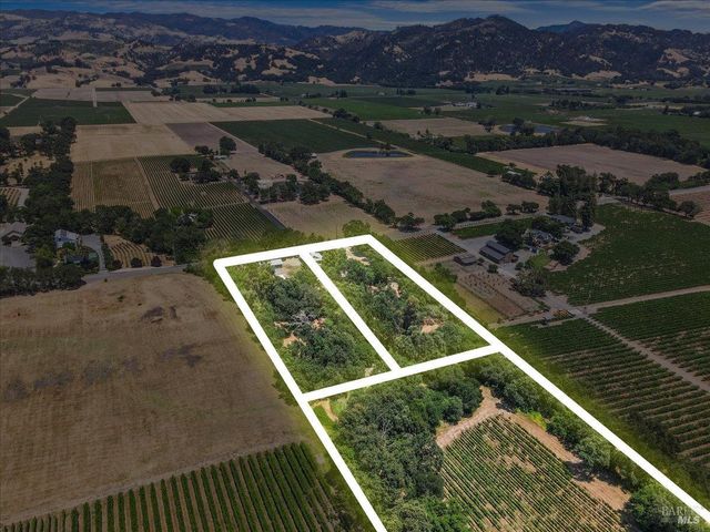 5647 Highway 128 Hwy, Geyserville, CA 95441