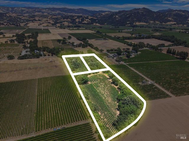 5647 Highway 128 Hwy, Geyserville, CA 95441