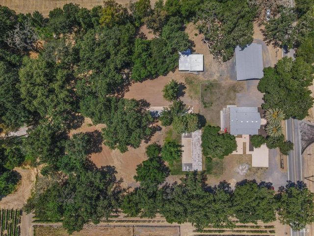 5647 Highway 128 Hwy, Geyserville, CA 95441