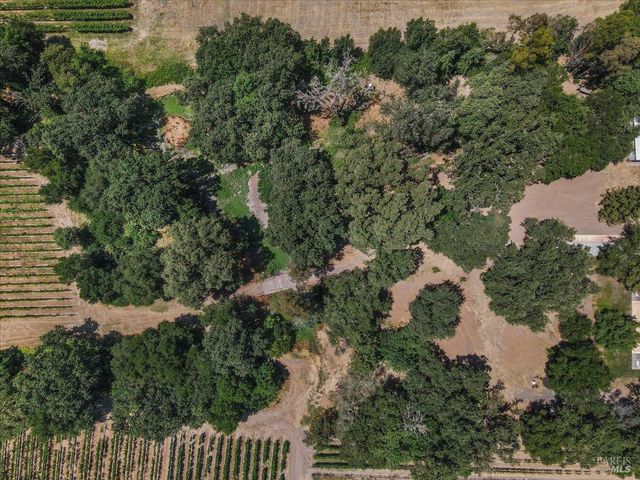 5647 Highway 128 Hwy, Geyserville, CA 95441