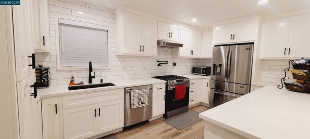 2744 El Rey St, Antioch, CA 94509