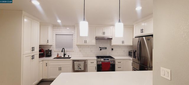 2744 El Rey St, Antioch, CA 94509