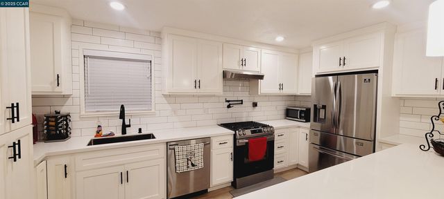 2744 El Rey St, Antioch, CA 94509