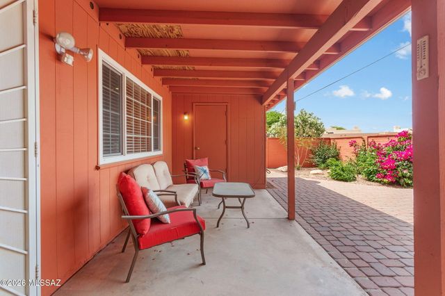 133 E Mountain Morning Drive, Oro Valley, AZ 85737