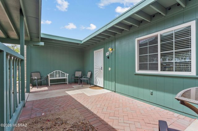 133 E Mountain Morning Drive, Oro Valley, AZ 85737