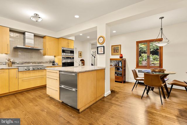 3111 CHAIN BRIDGE RD NW, Washington, DC 20016