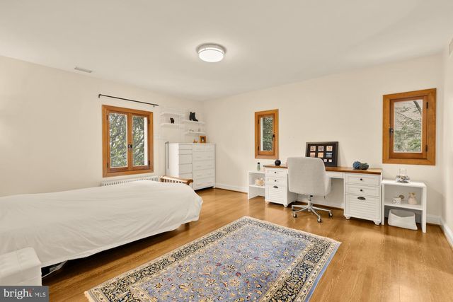 3111 CHAIN BRIDGE RD NW, Washington, DC 20016