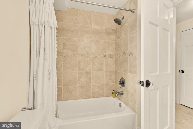 3111 CHAIN BRIDGE RD NW, Washington, DC 20016