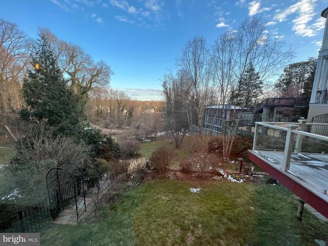 3111 CHAIN BRIDGE RD NW, Washington, DC 20016