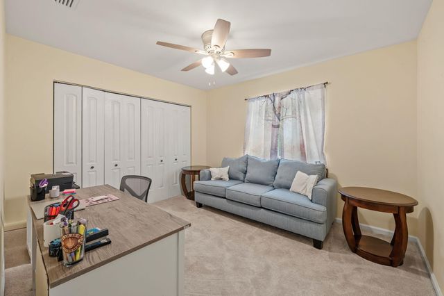 119 Lakeside Circle, Jupiter, FL 33458