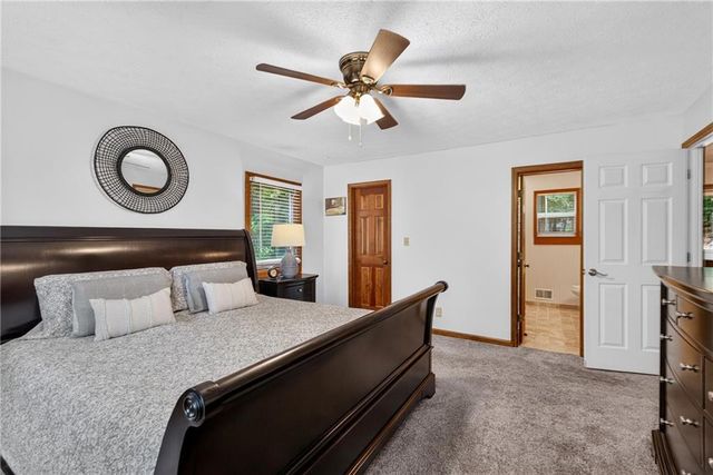 208 Nacoochee Drive, Woodstock, GA 30188