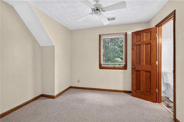208 Nacoochee Drive, Woodstock, GA 30188