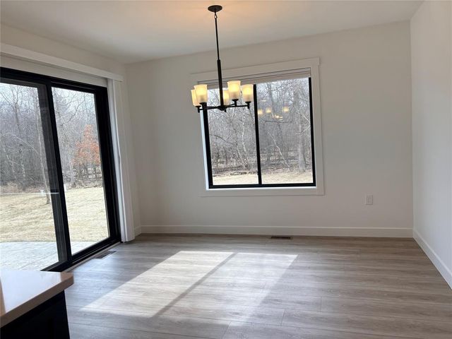 9217 24th Avenue, Eau Claire, WI 54703