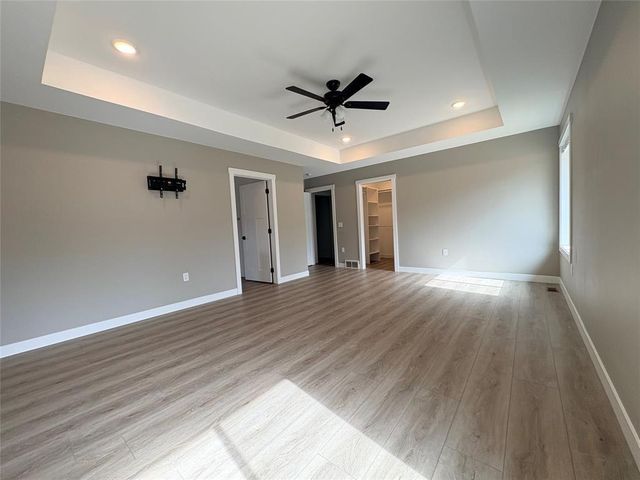 9217 24th Avenue, Eau Claire, WI 54703