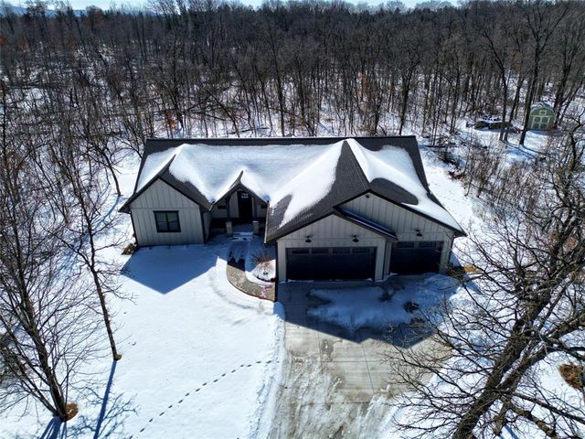 9217 24th Avenue, Eau Claire, WI 54703