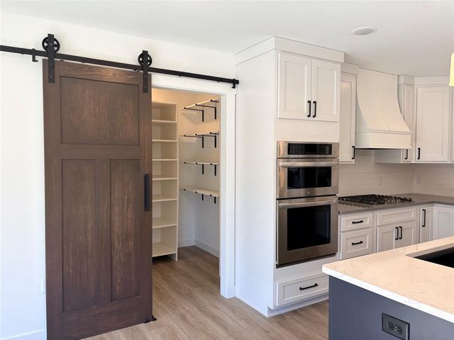 9217 24th Avenue, Eau Claire, WI 54703