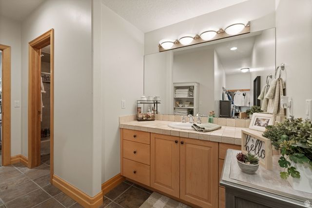 8266 S CREEK HOLLOW CV, Cottonwood Heights, UT 84093