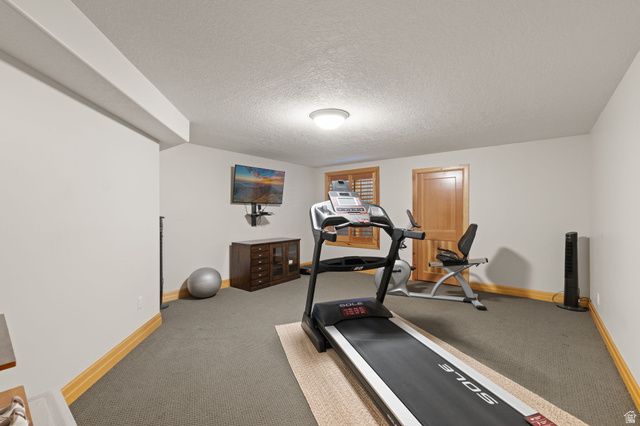 8266 S CREEK HOLLOW CV, Cottonwood Heights, UT 84093