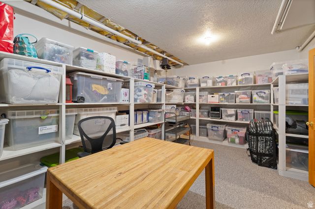 8266 S CREEK HOLLOW CV, Cottonwood Heights, UT 84093