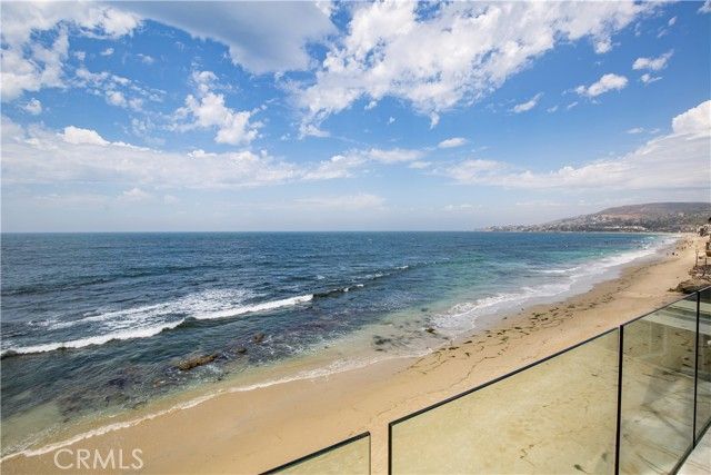 1261 Ocean Front, Laguna Beach, CA 92651