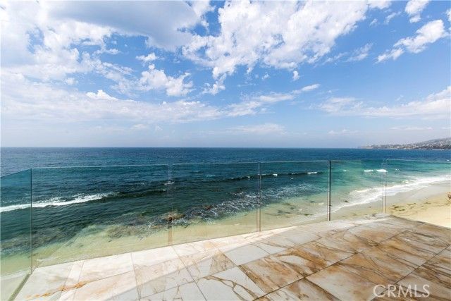 1261 Ocean Front, Laguna Beach, CA 92651