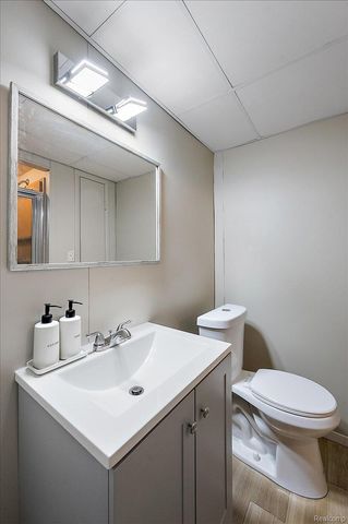 18053 S Wind Drive, Fraser, MI 48026